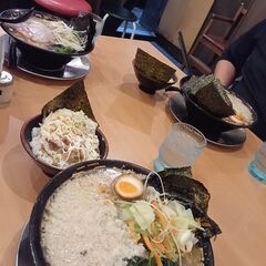沖縄のラーメン好きな人！