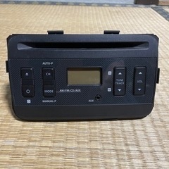 NISSANクリッパー純正カーステレオ