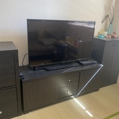 テレビ台、収納棚