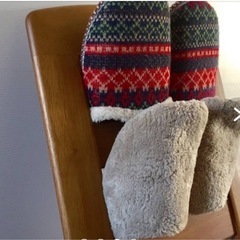 カリモク　スリッパ立ての画像