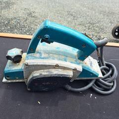 マキタ 電動カンナ 破損あり