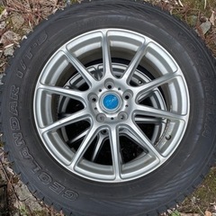 新潟市内送料無料スタッドレスタイヤ17インチ225/65R17四本5穴