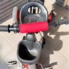 BTM 手押し付き三輪車の画像