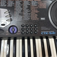 CASIO エレクトーンの画像