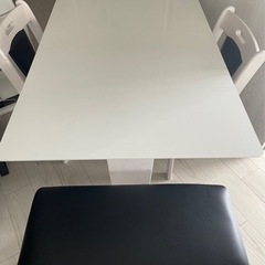 【早い者勝ち】伸長式ダイニングテーブル(90~120cm)の画像