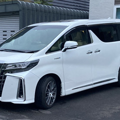 アルファード30ハイブリッド4WDエグゼクティブラウンジ