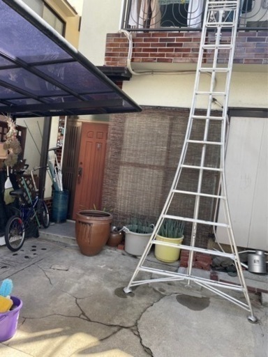 庭木の剪定脚立