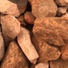 瓦チップ　３，０００ｋｇ(３ｔトラック１台分)　１２０００円 - 便利屋