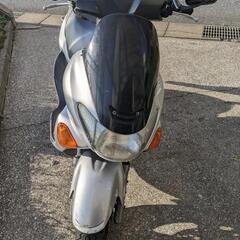 もうちょっと走れます！アヴェニス125の画像