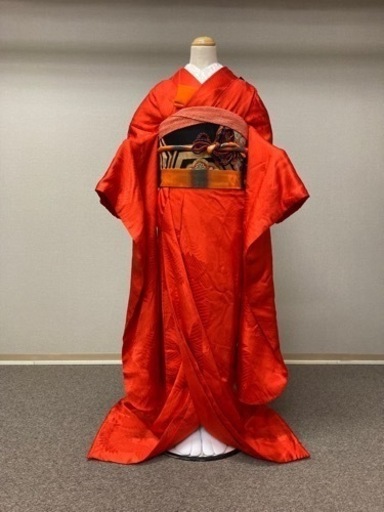 花嫁掛下　正絹　赤・帯　黒　亀甲柄刺繍・小物4点セット　バラ売り可