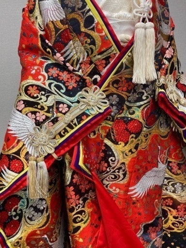花嫁打掛　正絹　十二単仕立て　定価30万　鶴　桜　豪華刺繍