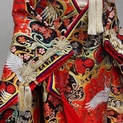 花嫁打掛 正絹 十二単仕立て 定価30万 鶴 桜 豪華刺繍