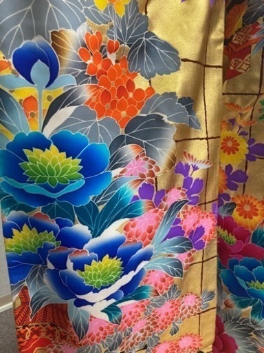 花嫁打掛　総金箔　牡丹に華車　友禅丸章　秋山章