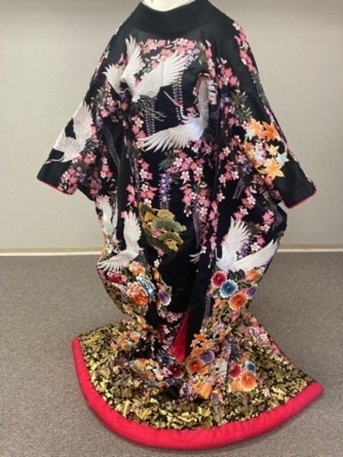 花嫁打掛　正絹　金箔　桜　藤　鶴　牡丹