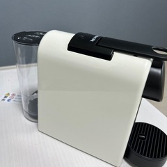 ネスプレッソ コーヒーメーカー 