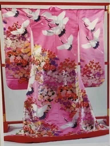 花嫁打掛　正絹　ピンク　彩豊かな花モチーフと鶴