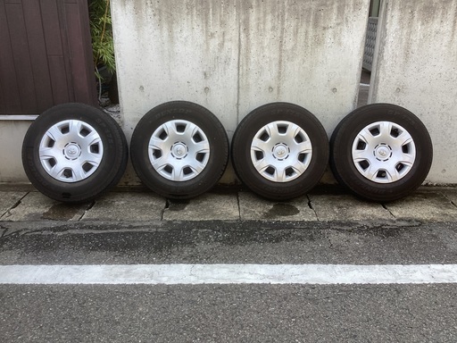 ハイエース　純正ホイール/ホイールキャップ/タイヤ4本セット