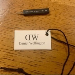 ✨Daniel Wellington✨2個セット ジャンク (稼動品) ゴールドメッシュバンドの画像