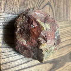 赤玉石　原石