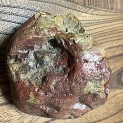 赤玉石　原石の画像