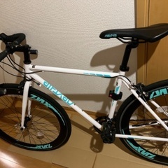 ロードバイク　スタンドと空気入れつけます。