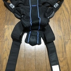 BABY BJORN ベビービョルン 抱っこ紐 黒