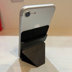 取引決定iPhone7  128GB  SIMロック解除済みの画像