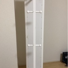 【値下げしました！】回転式スタンドミラー/全身鏡/ハンガーラック付きの画像