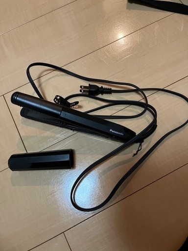 パナソニック　ヘアアイロン　2019年製