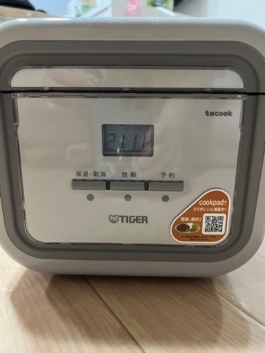 22年製　炊飯器　4000円