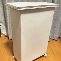 【無料】無印良品：ゴミ箱 30L