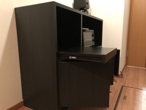キッチン収納　家具
