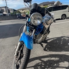 受付終了　100,000→80,000 ⭐️YBR125  シート破れあるのでお安く売りますの画像
