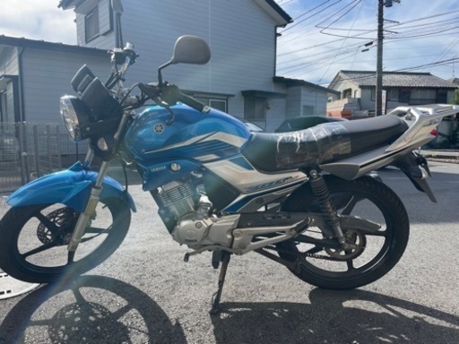 受付終了　100,000→80,000 ⭐️YBR125  シート破れあるのでお安く売ります