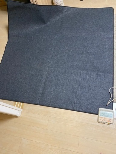 電気カーペット 2畳サイズ 美品