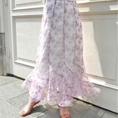 ナイスクラップ スカート