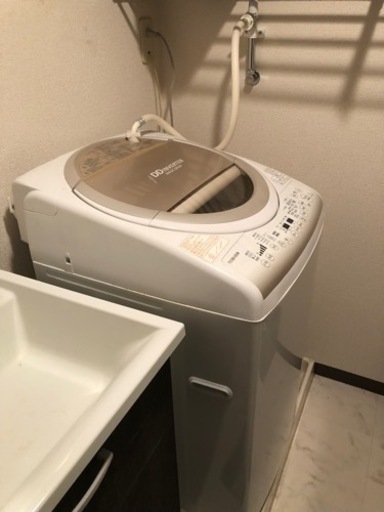 洗濯機乾燥機　東芝　TOSHIBA  DDinveter MAGIC DRUM 8キロ