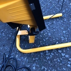 ハロゲン投光器　動作確認済み　現場仕事　中古品