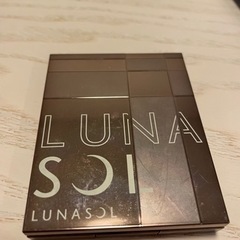 ルナソルアイシャドウ⭐︎の画像