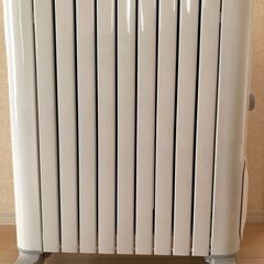 デロンギ オイルヒーターRHJ75V0915-GY