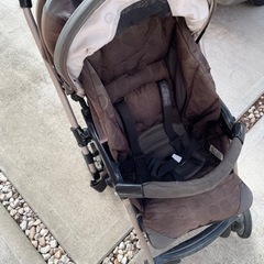コンビ　ベビーカー　GRANPASEO グランパセオ