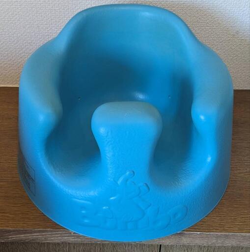 bumbo（バンボ）ベビーチェア