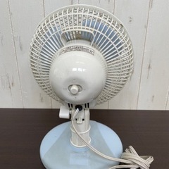 無料！卓上扇風機☆小型扇風機☆ブルー☆動作確認済み【こちらは店舗です。浜村鹿野温泉ICから3分 買取本舗 宮本リサイクル 営業時間９～１９時 定休日水曜日】の画像