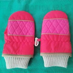 子供用　手袋　やや難あり