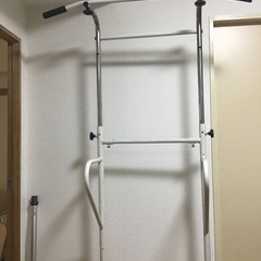 エクササイズバー　もしくは洗濯物干し
