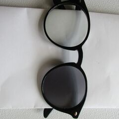 【手渡し限定】レイバン　調光サングラス1