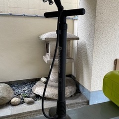 自転車空気入れ