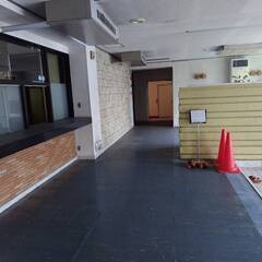 尾鷲市の鉄筋コンクリート４階建の建物 - 不動産