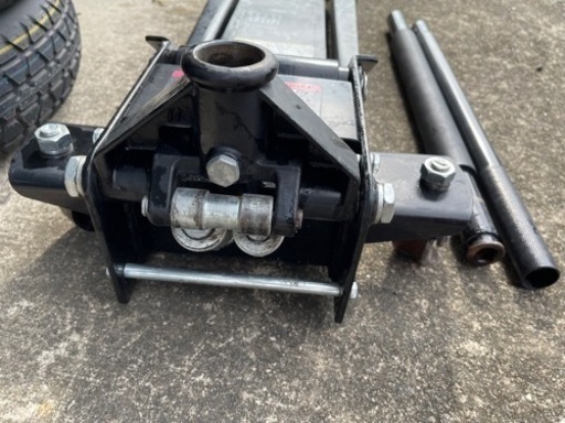 1.8TON 超低床ガレージジャッキ GJ141
