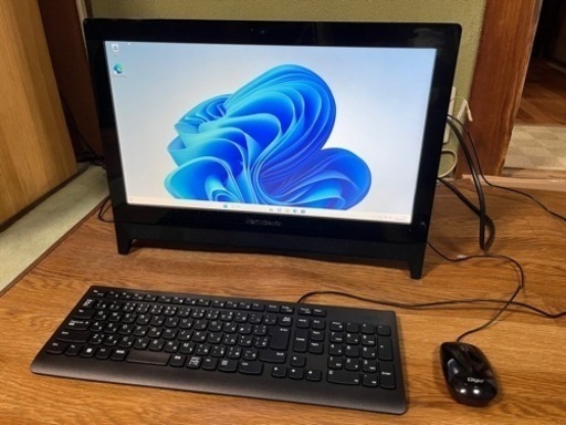 【譲渡者決定】Lenovo 一体型パソコン　新品SSD交換済み